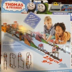 Thomas The Train - Thomas & Percy Cargo Race Train Set